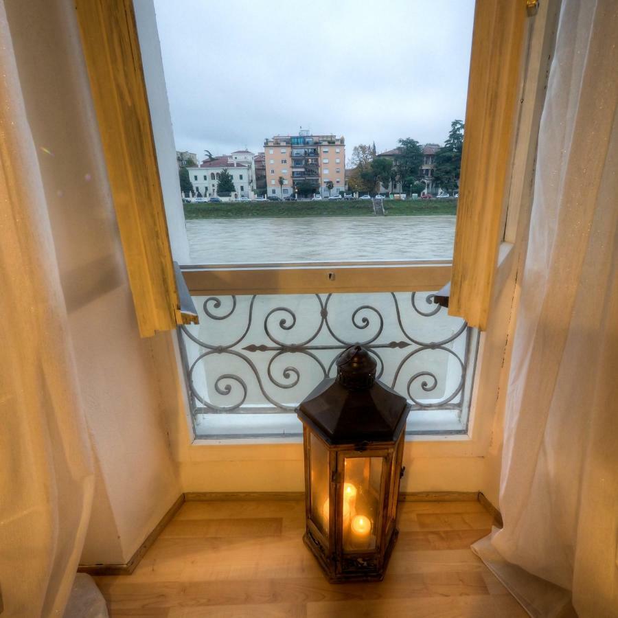 Casa Archi - Vista sul Fiume Apartment Verona Exterior foto